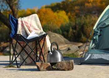 Camping-Wasserkocher (depositphotos.com)