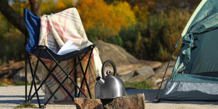 Camping-Wasserkocher (depositphotos.com)