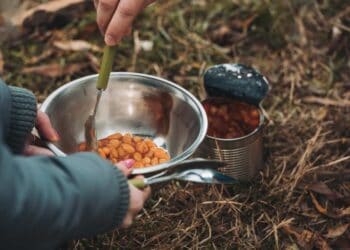 Camping-Besteck (depositphotos.com)